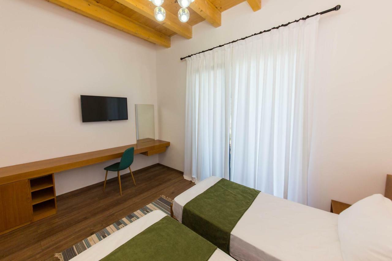 Alban Eco Hotel Dhermi Exterior photo